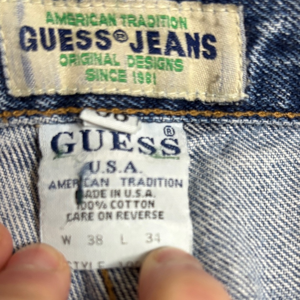 Vintage GUESS Men's Distressed Light Blue Denim Jeans - Picture 7 of 7